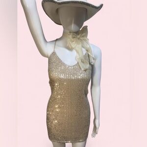 Sadie & Sage Boot Barn Gold Champagne Sequin Mini dress 🌟 like new